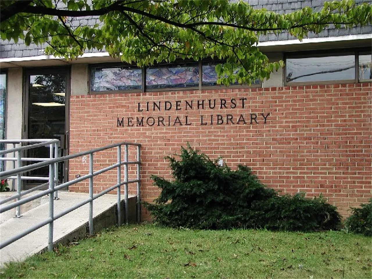 Lindenhurst, NY
