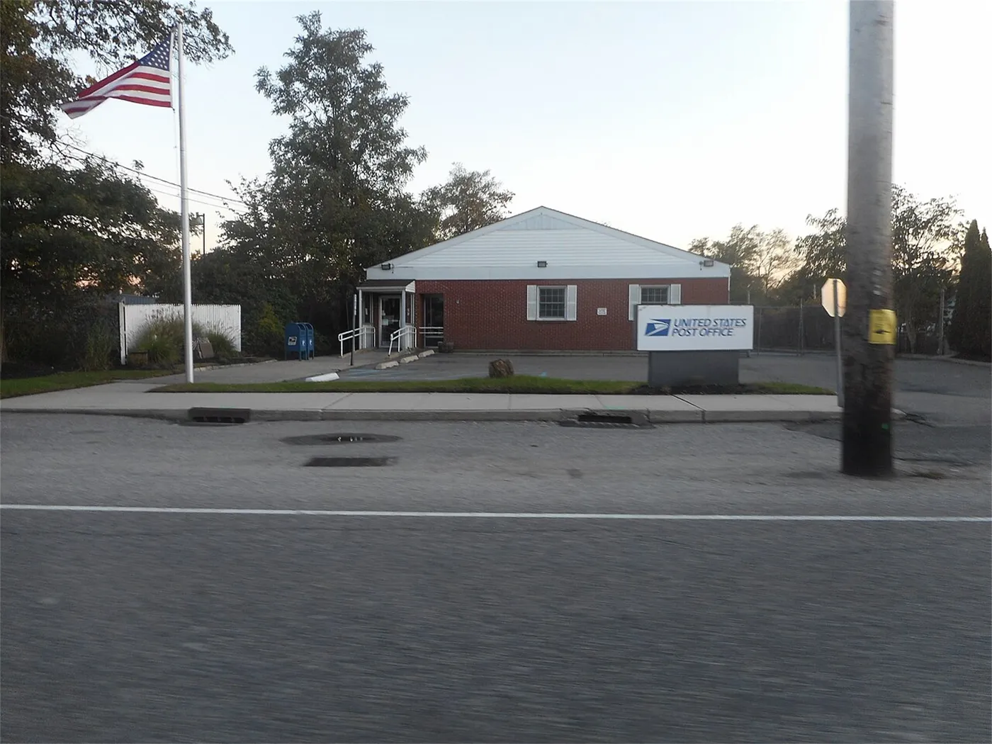 Holtsville, NY